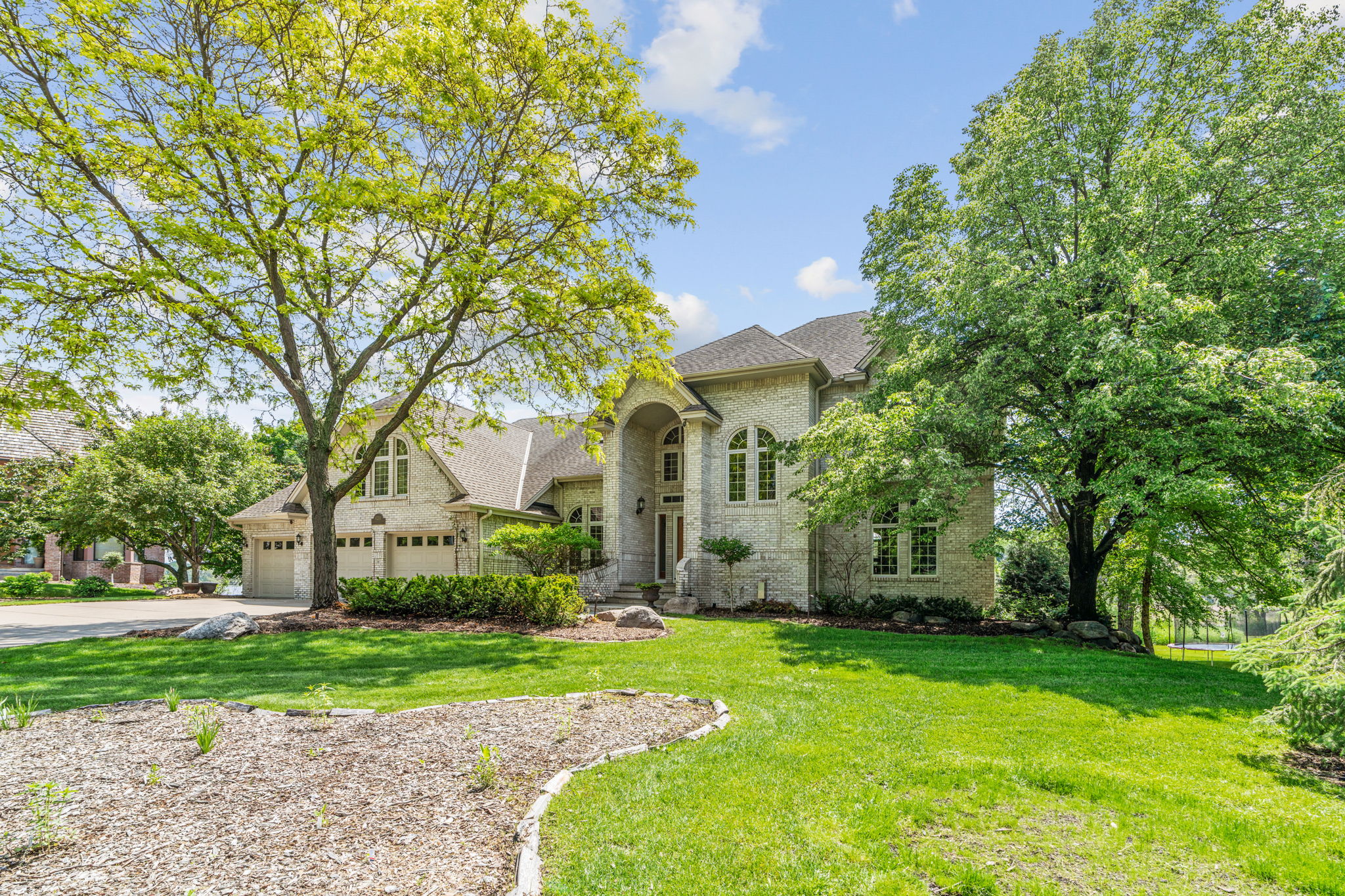 6210 Deerwood Circle North